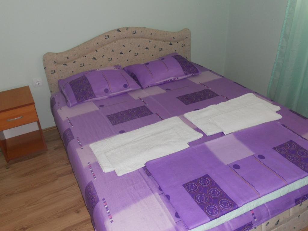 Apartments Papillon Podgorica Rom bilde